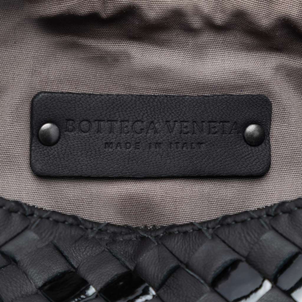 Bottega Veneta Nappa and Patent Intrecciato Crossbody Black Leather Good - Box View