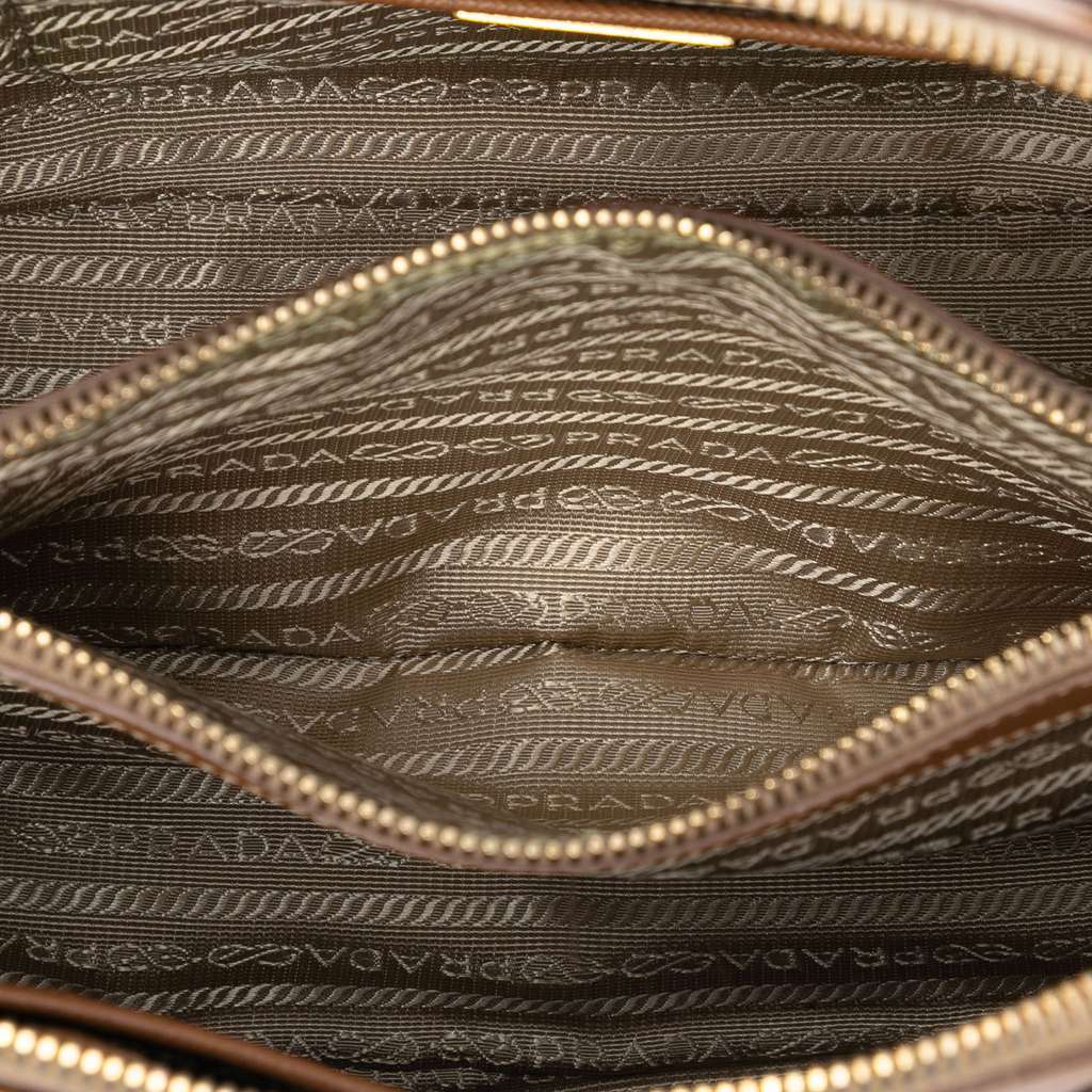 Prada Medium Saffiano Lux Promenade Satchel Brown Leather Very good condition - Model View