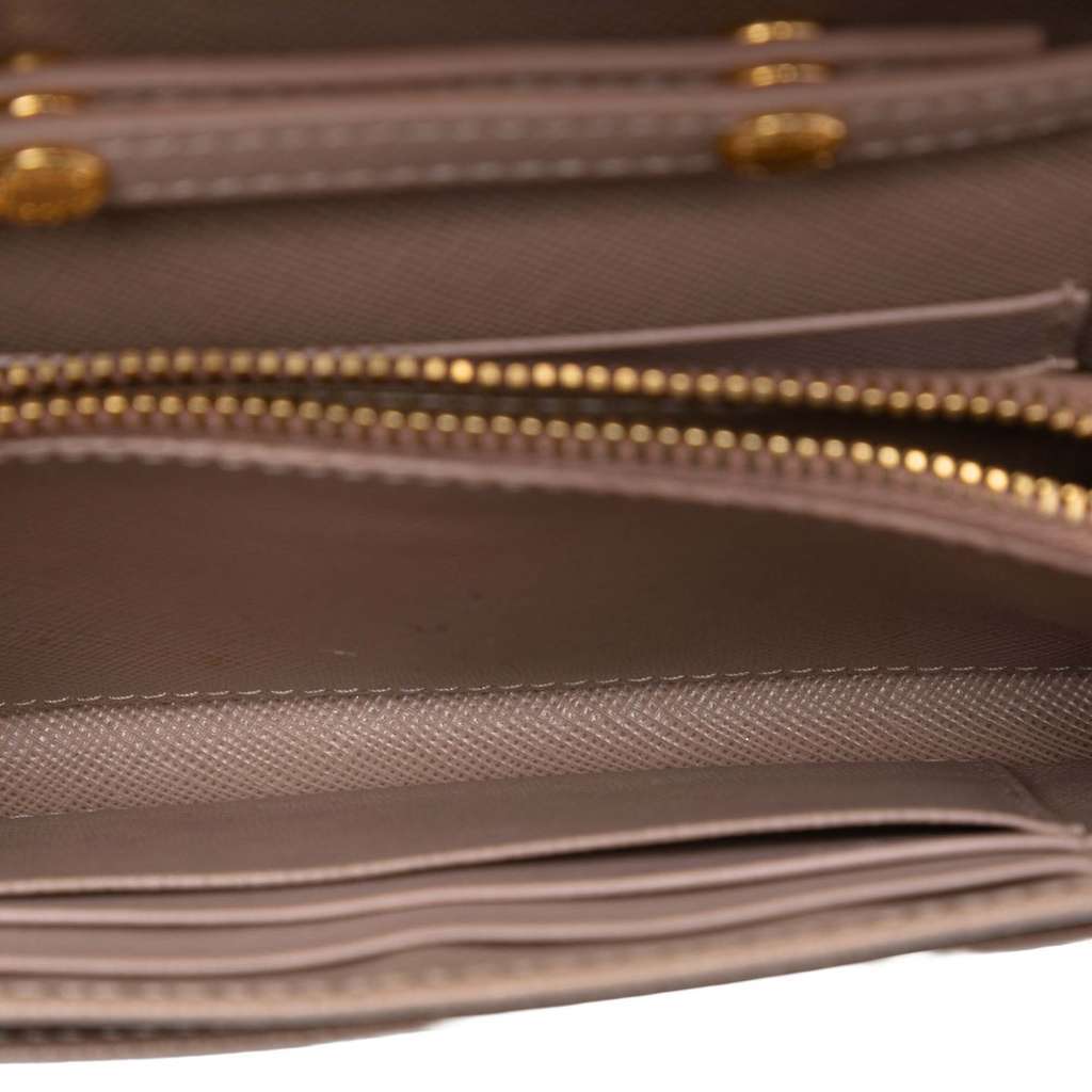 Prada Saffiano Wallet on Strap Brown Leather Very good condition - Model View