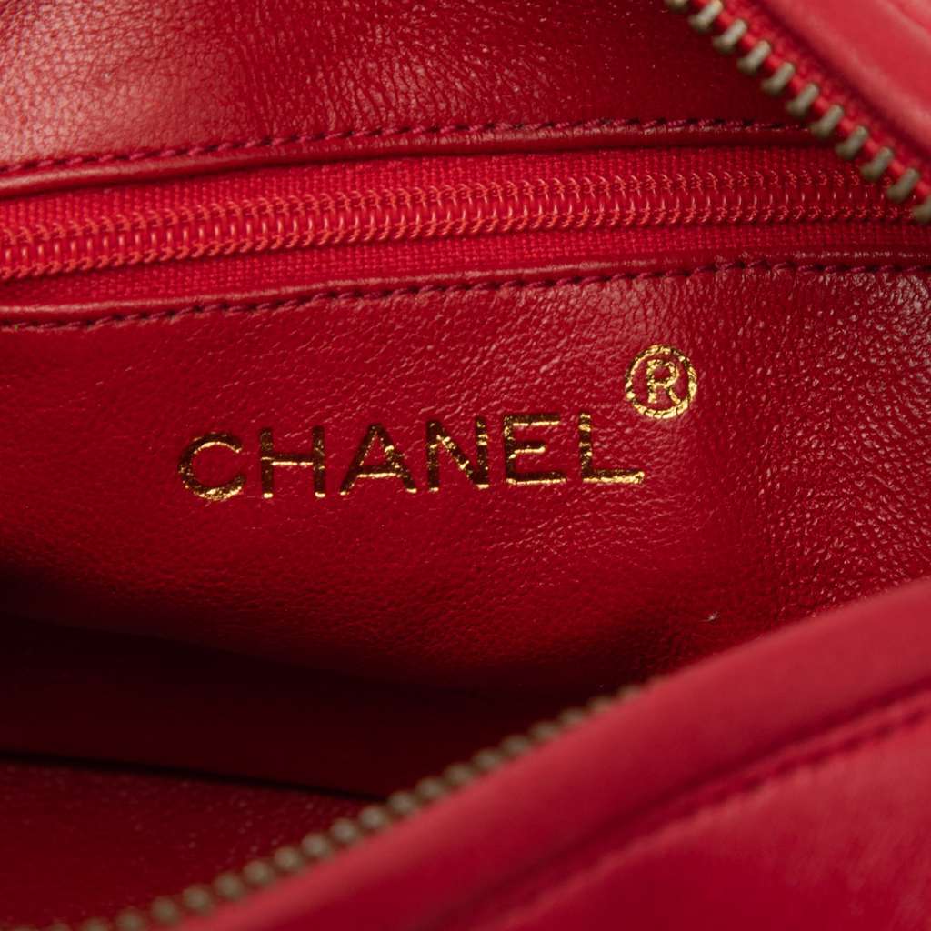 Chanel CC Quilted Lambskin Tassel Camera Bag Red Leather Good - Box View
