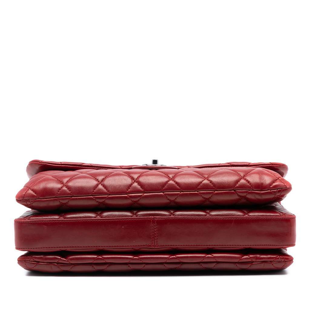 Chanel Maxi Quilted Lambskin 3 Accordion Flap Red Leather Good condition - Inside View