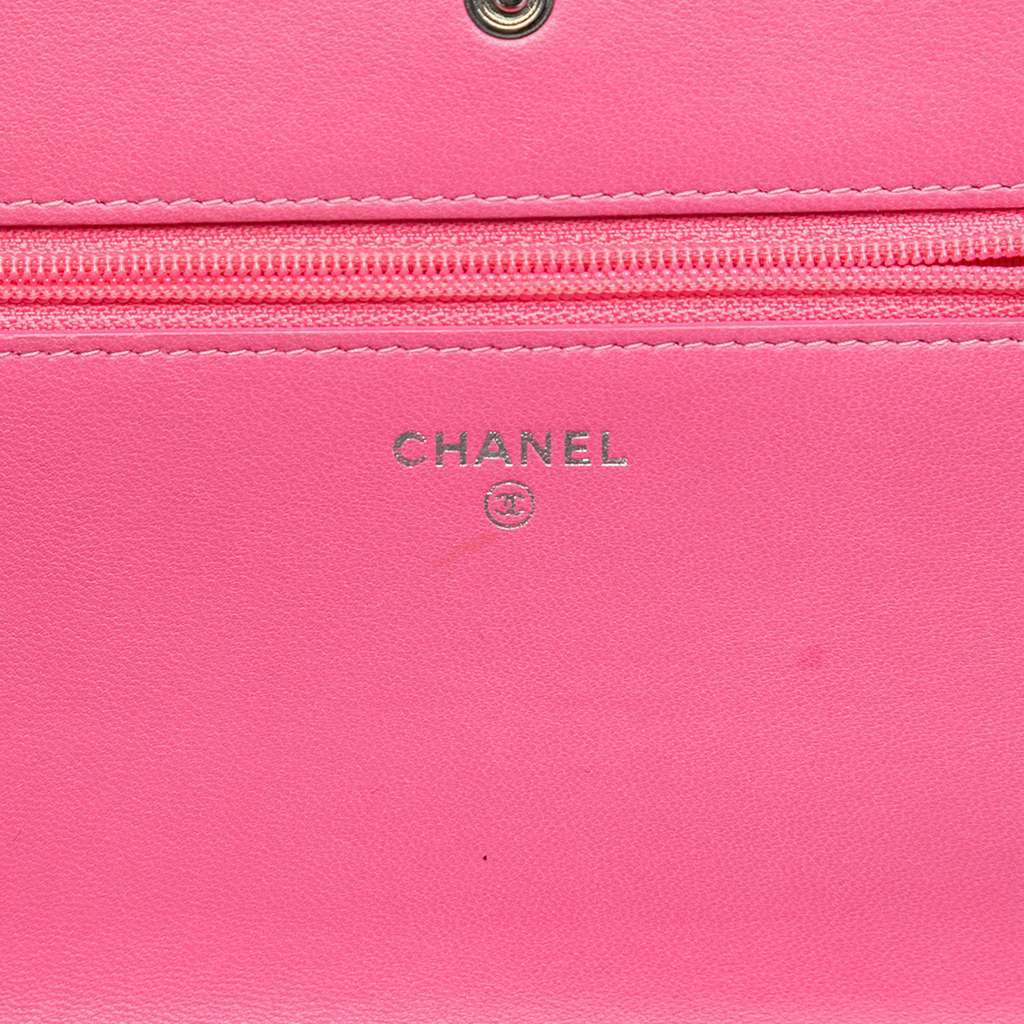 Chanel Ombre Lambskin Degrade Wallet On Chain Pink Leather Very good condition - Box View