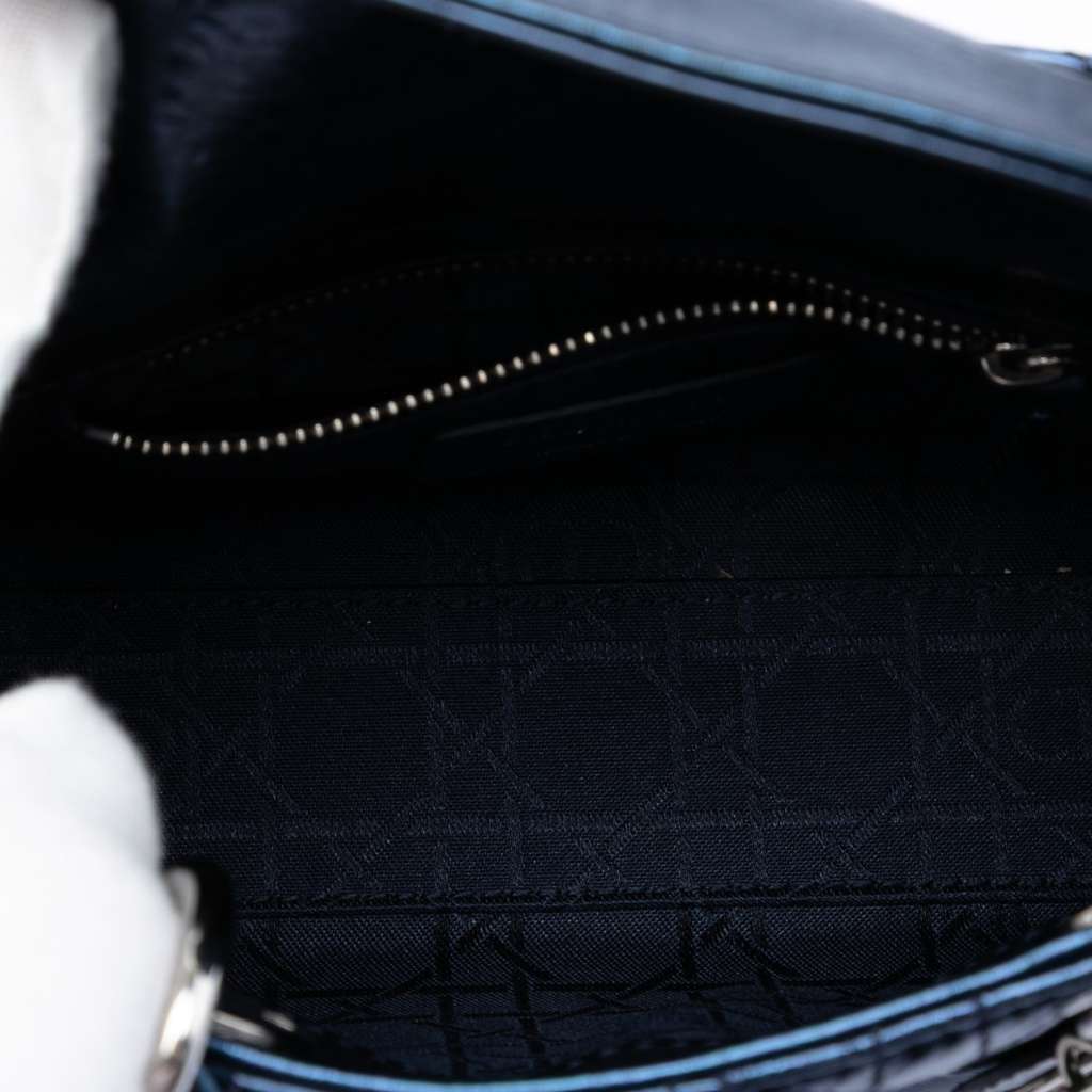 Dior Mini Metallic Calfskin Cannage Lady Dior Blue Leather Very good condition - Model View