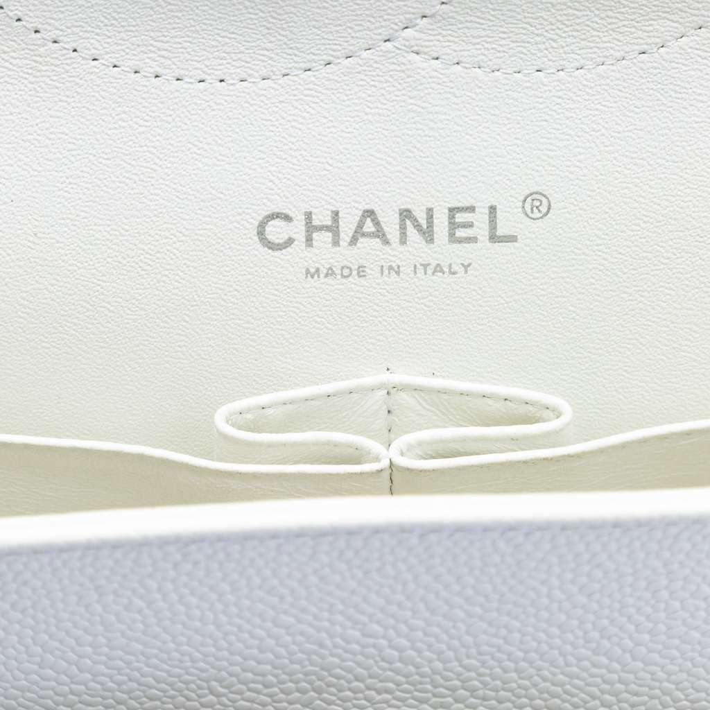 Chanel Jumbo Classic Caviar Double Flap White Leather Very good condition - Box View
