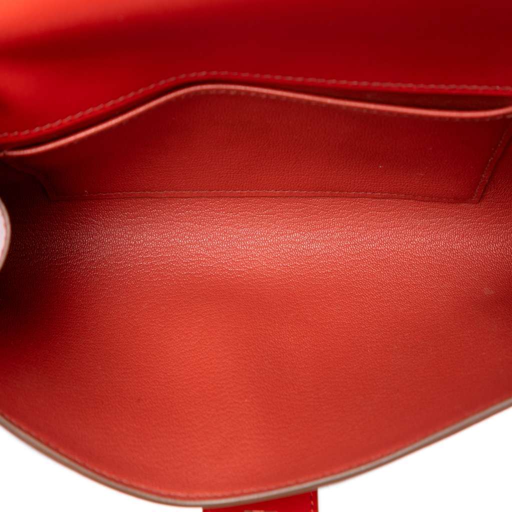 Hermès Tadelakt Medor Clutch 23 Red Leather Very good condition - Model View