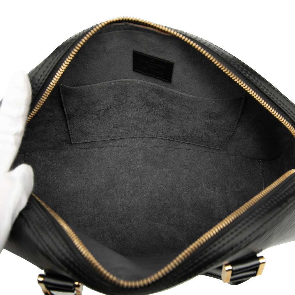 Louis Vuitton Epi Jasmine Black Leather Very good - Model View