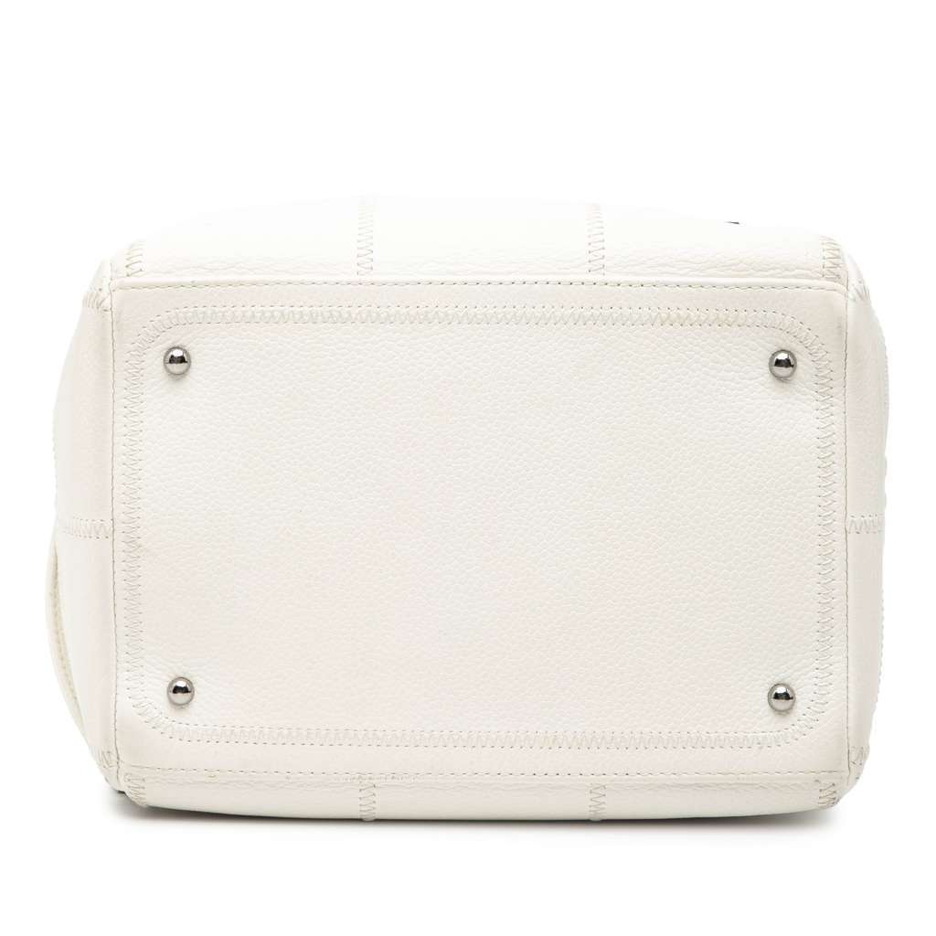 Chanel Mini Caviar Choco Bar Handbag White Leather Good - Inside View