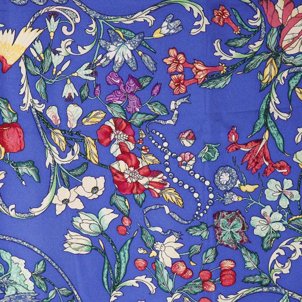 Hermès Pierres D Orient Et D Occident Silk Scarf 90 Blue Silk Very good condition - Box View