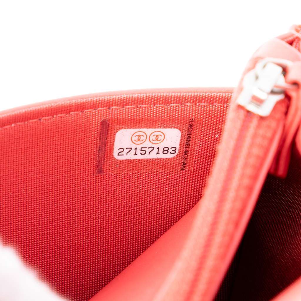 Chanel CC Quilted Lambskin Multicolor Border Full Flap Wallet on Chain Pink Leather Very good condition - Box View