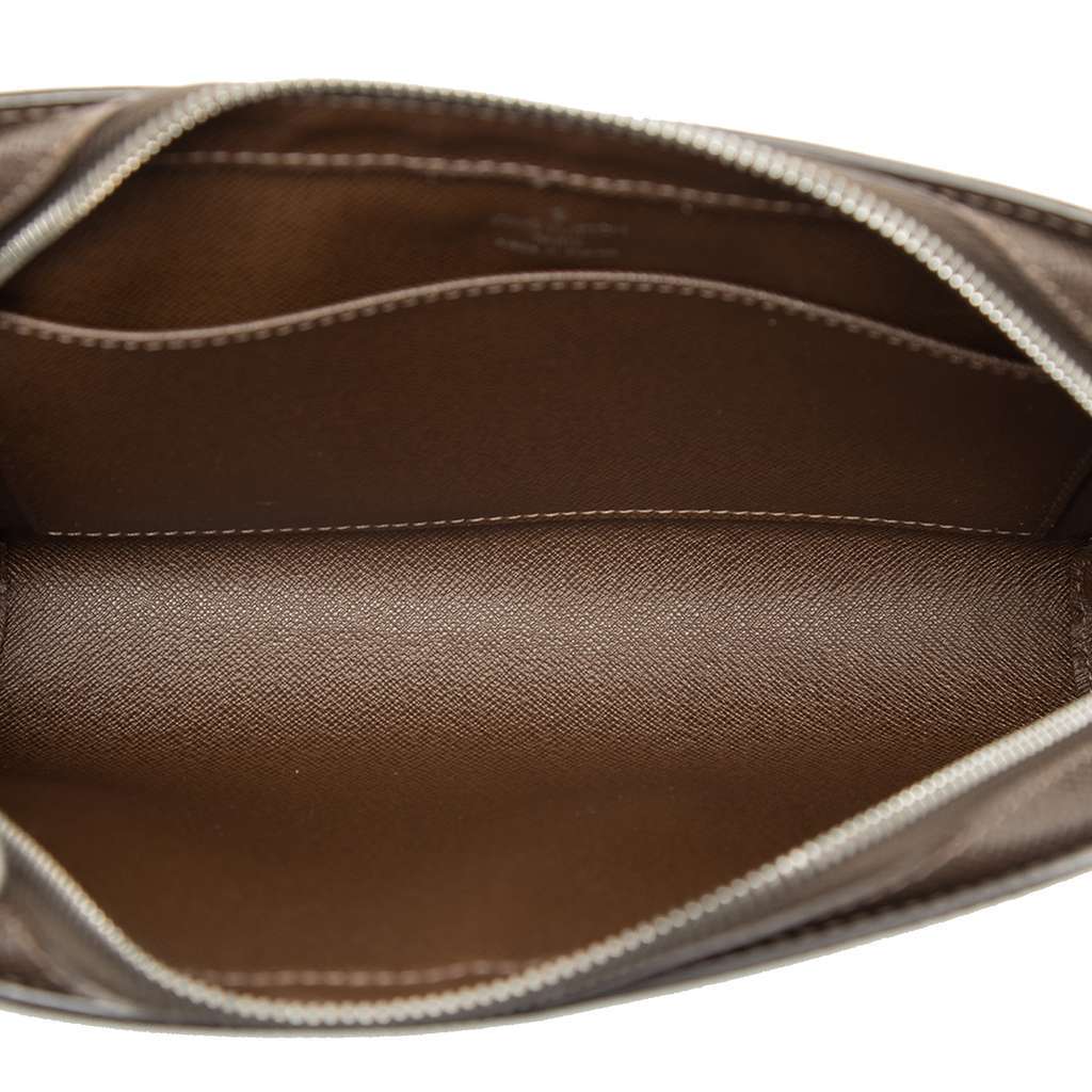Louis Vuitton Taiga Pochette Baikal Brown Leather Good - Model View