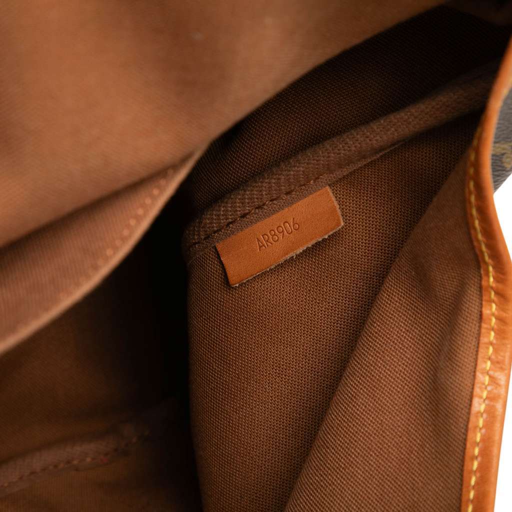 Louis Vuitton Monogram Saumur 43 Brown Good - Box View