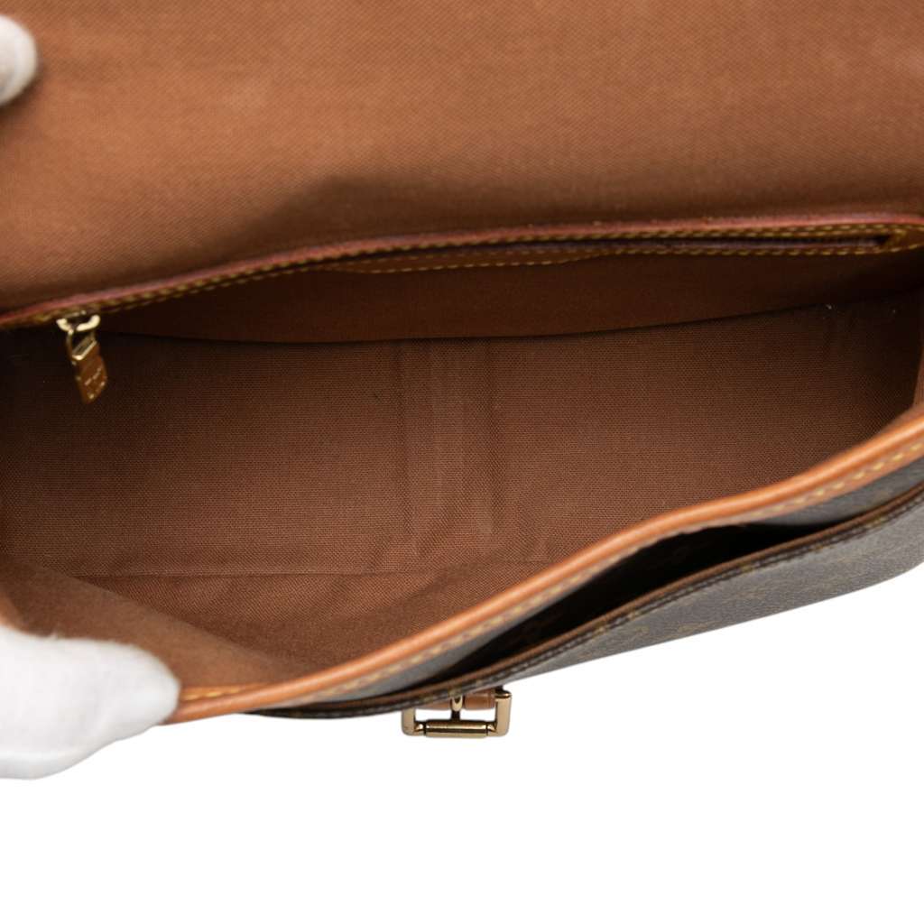 Louis Vuitton Monogram Sologne Brown Very good - Model View