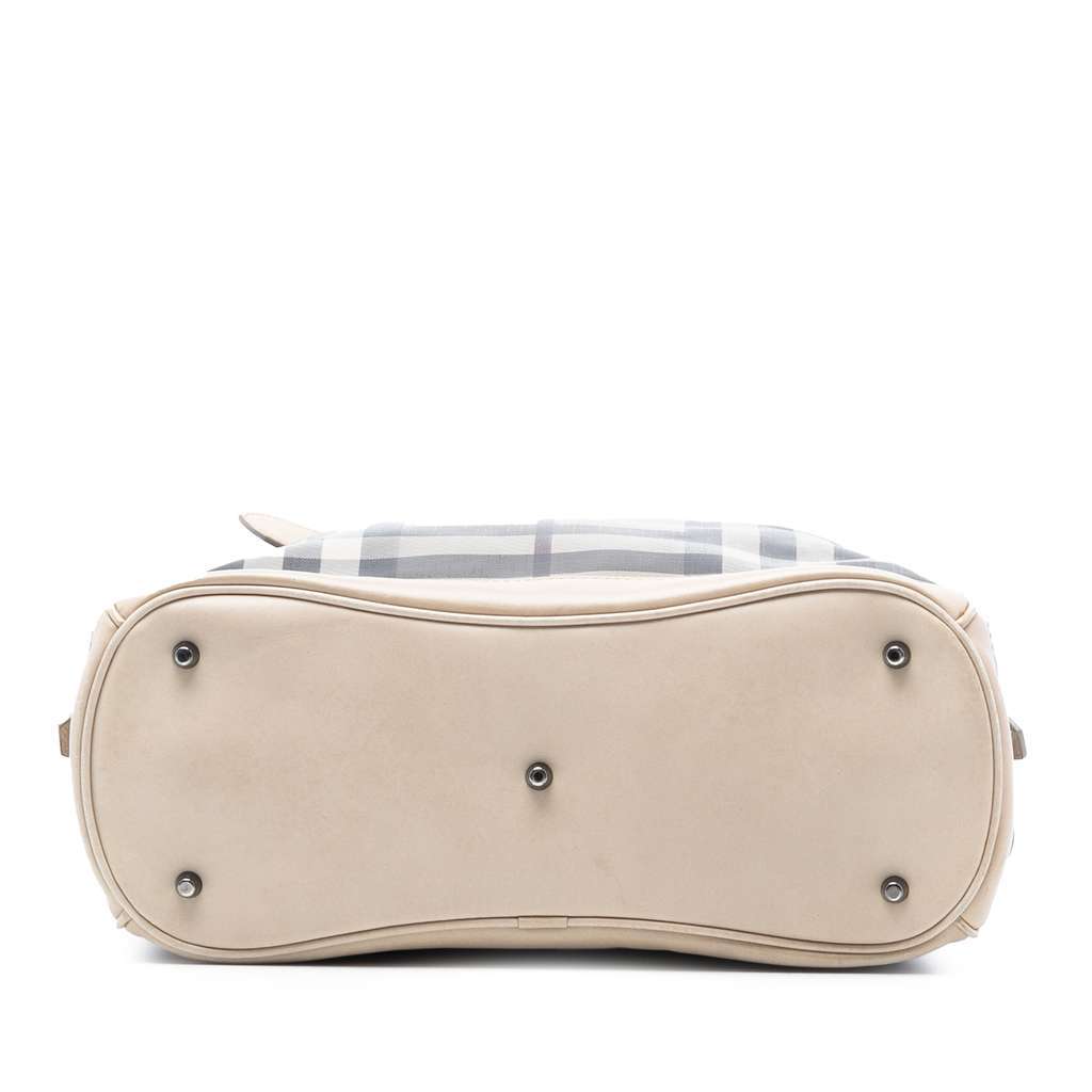 Burberry Medium Smoke Check Coated Canvas Walden Belted Hobo Brown Canvas Very good condition - Inside View