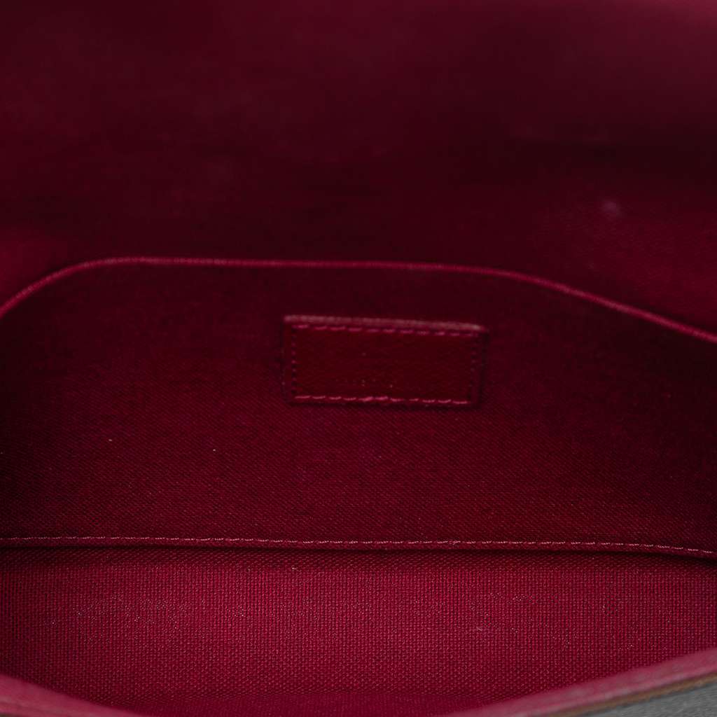 Louis Vuitton Monogram Pochette Felicie Brown Good - Model View