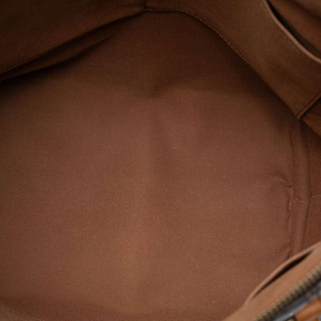 Louis Vuitton Monogram Totally MM Brown Good - Model View
