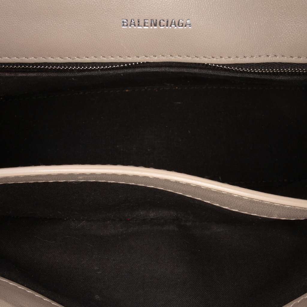 Balenciaga Small Metallic Calfskin Crush Chain Shoulder Bag Brown Leather Very good - Model View