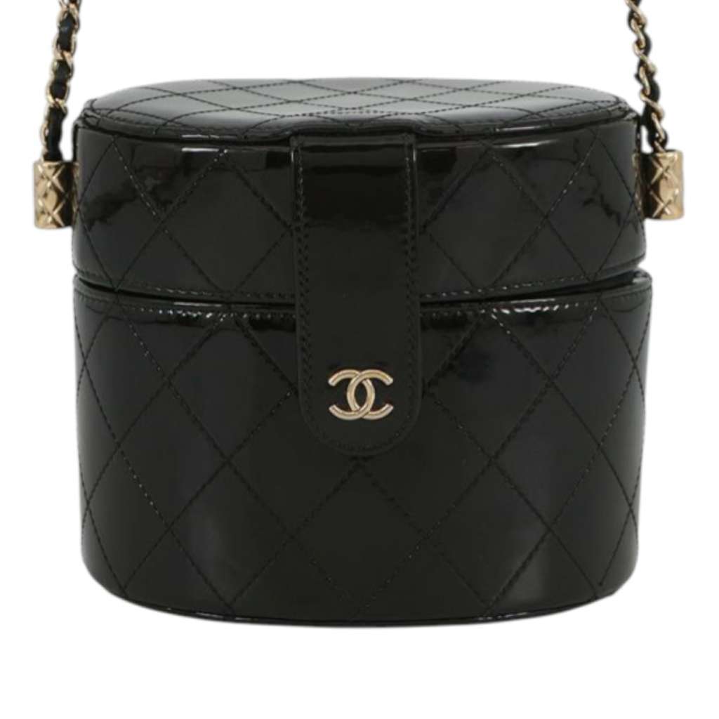 Chanel CC Quilted Patent Round Vanity Clutch With Chain Black Leather Very good - Front View