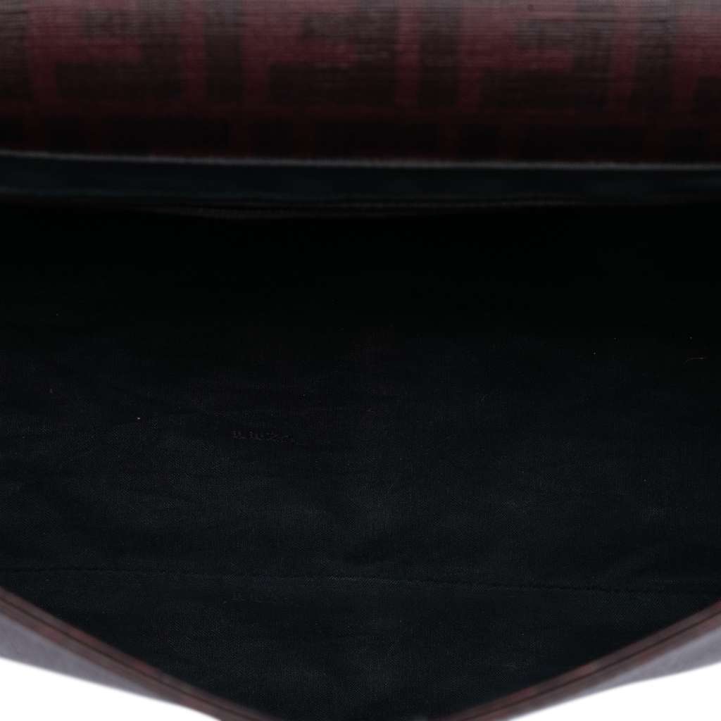 Fendi Zucca Spalmati Flap Crossbody Red Canvas Very good condition - Model View