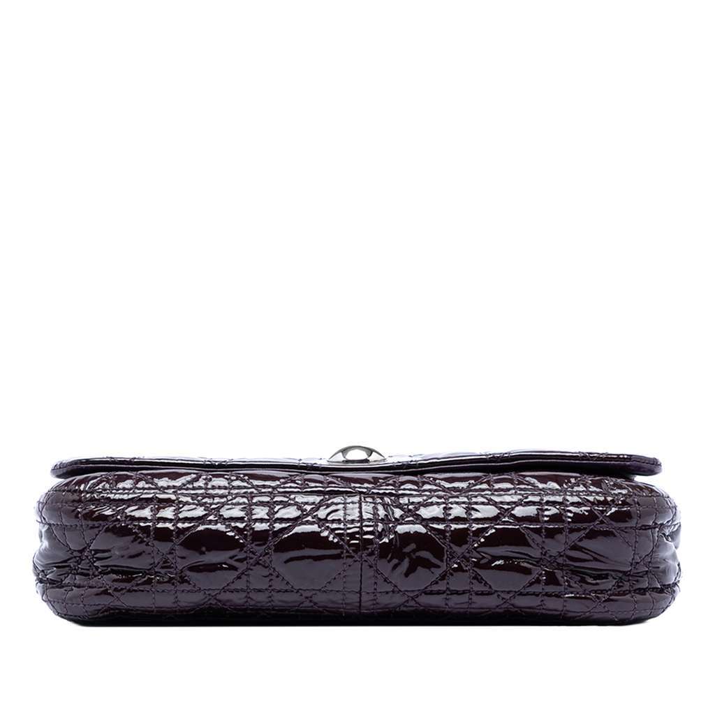 Dior Patent Cannage Rendezvous Shoulder Bag Purple Leather Good - Inside View