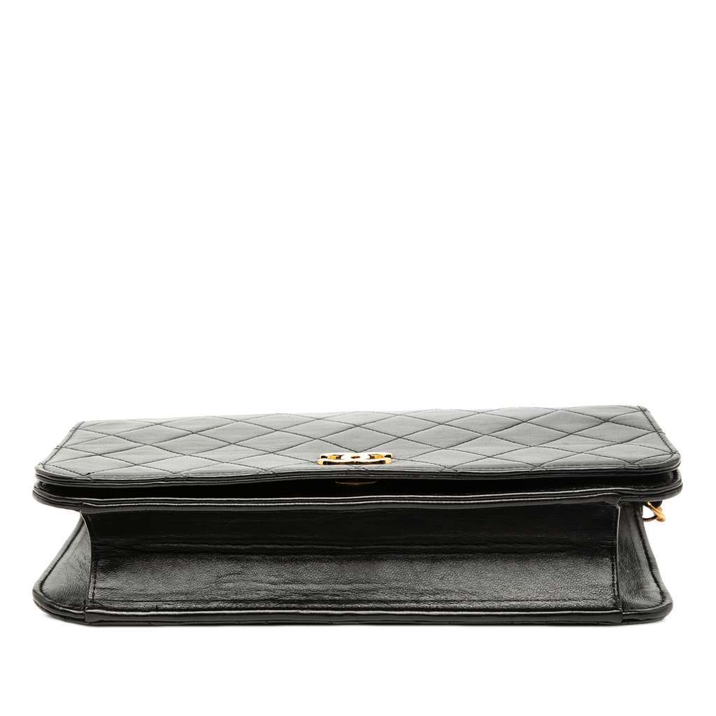 Chanel CC Quilted Lambskin Full Single Flap Black Leather Very good condition - Inside View