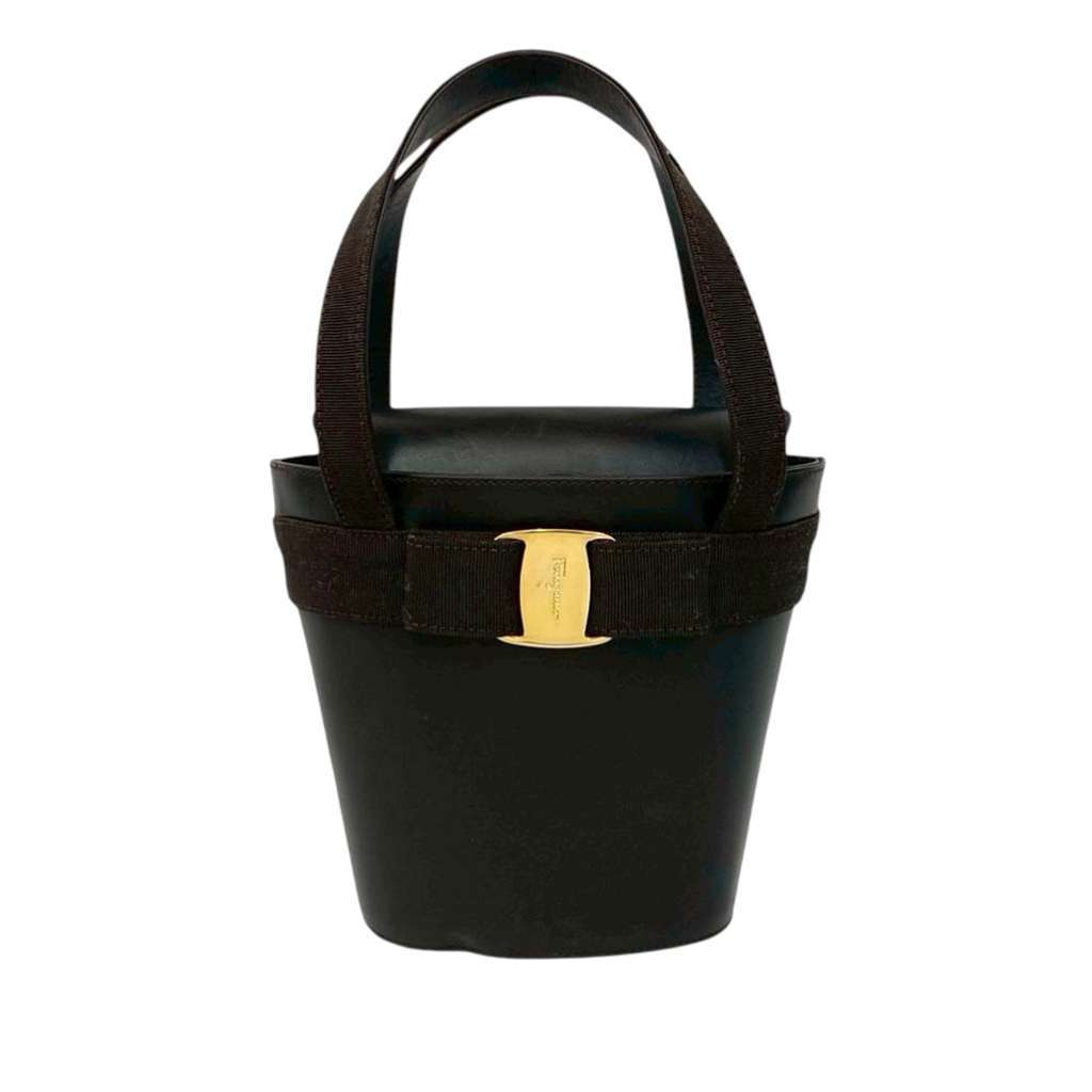 Salvatore Ferragamo Leather Vara Bow Top Handle Bucket Bag Brown Leather Very good condition - Front View