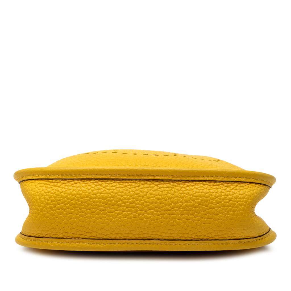 Hermès Clemence Amazone Evelyne TPM 16 Yellow Leather Very good - Inside View