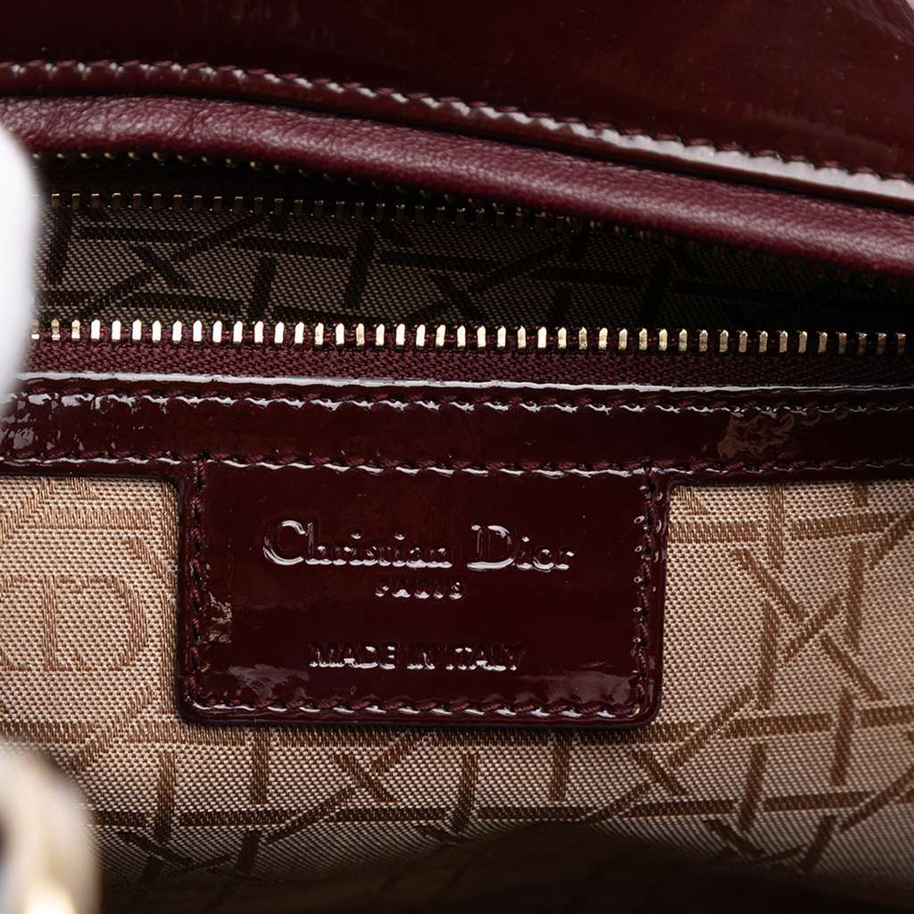 Dior Large Patent Cannage Lady Dior Red Leather Good - Box View