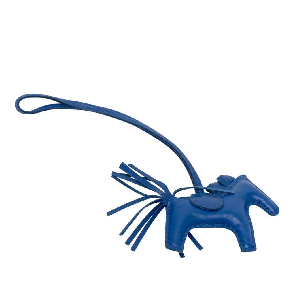 Hermès Milo Lambskin Grigri Rodeo Bag Charm PM Blue Leather Good condition - Back View