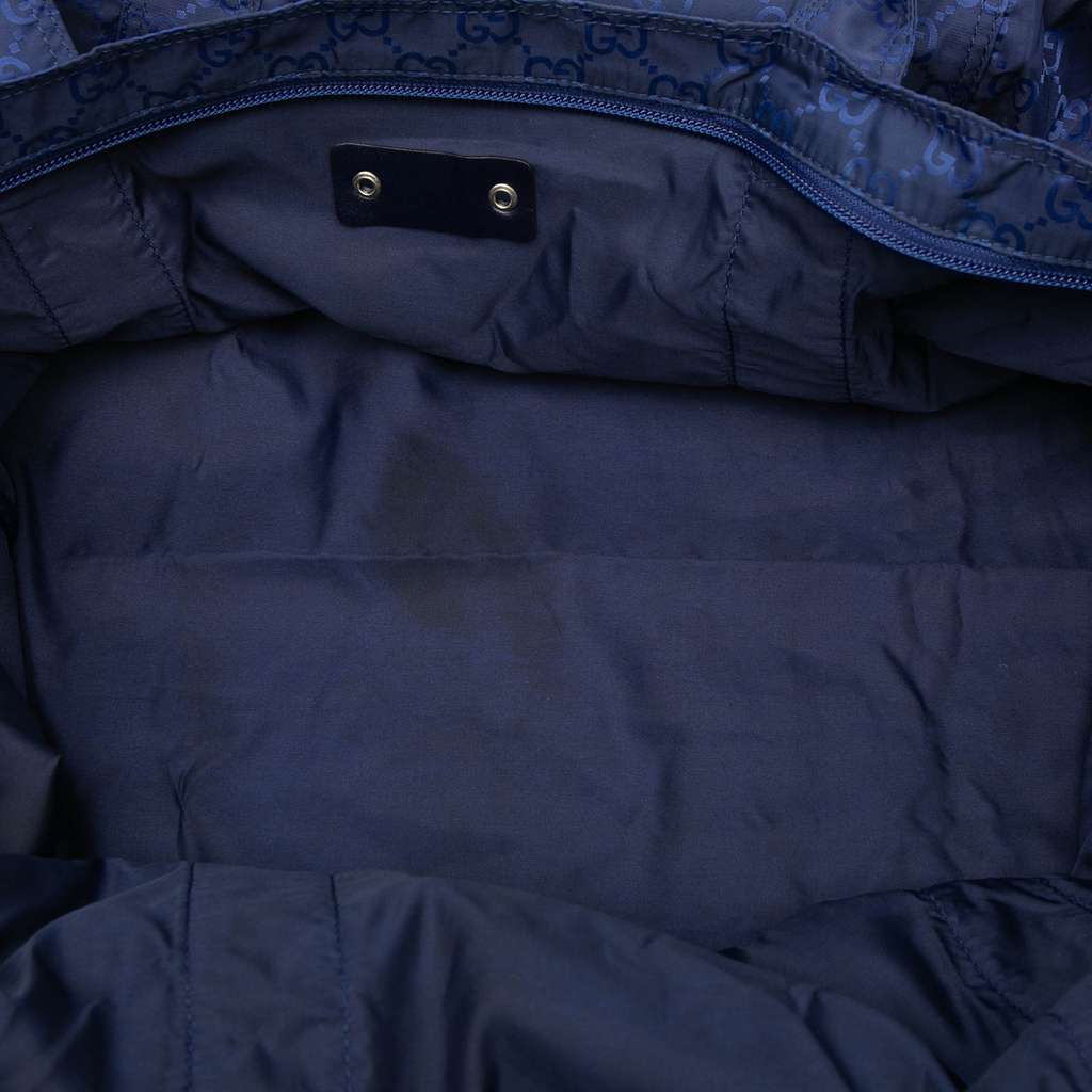 Gucci GG Nylon Teddy Bear Folding Tote Blue Very good - Model View