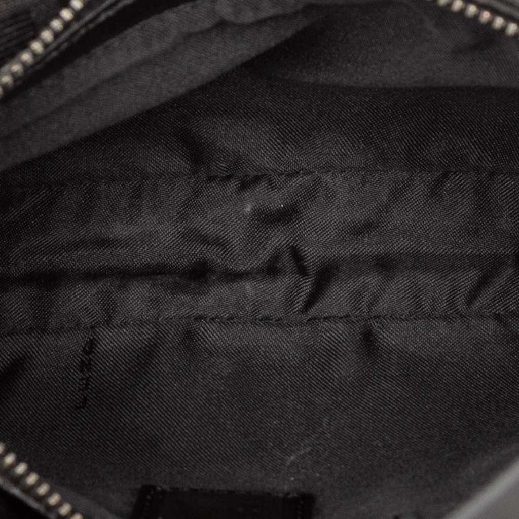 Fendi Zucca Canvas Pochette Black Canvas Very good condition - Model View