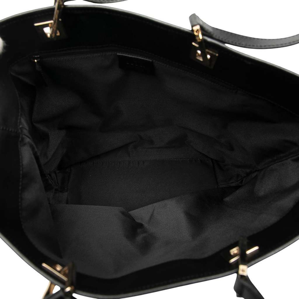 Gucci GG Canvas Tote Brown Canvas Good - Model View