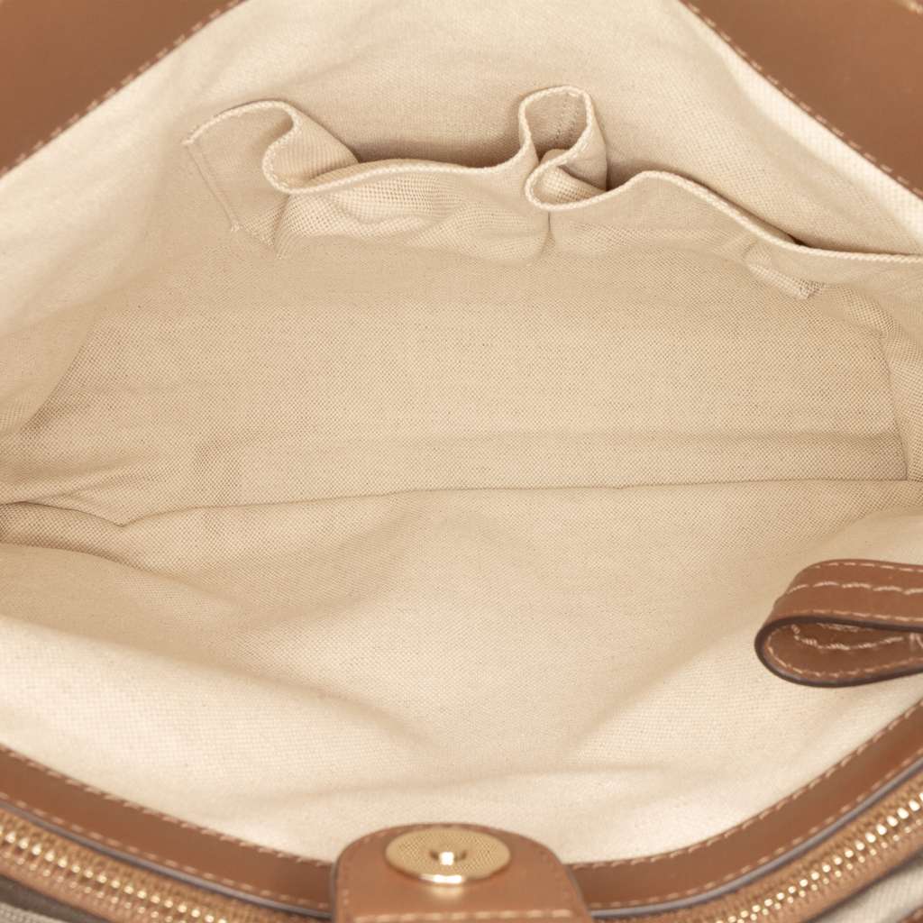 Gucci GG Canvas Sukey Tote Pink Canvas Good - Model View