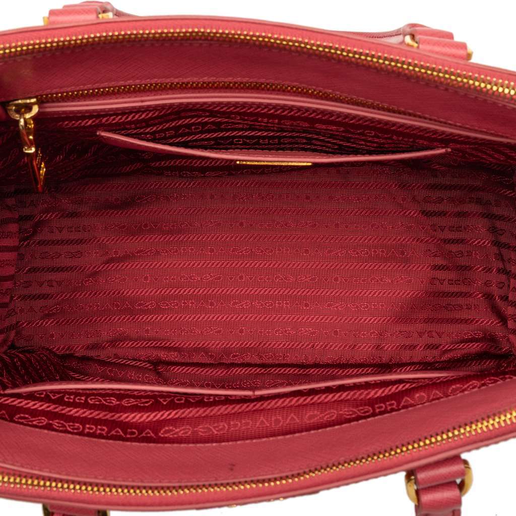 Prada Medium Saffiano Lux Galleria Double Zip Satchel Pink Leather Very good - Model View