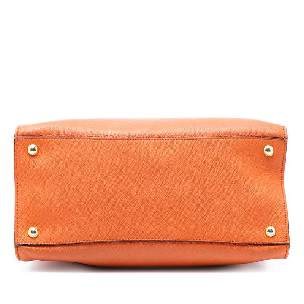 Prada Saffiano Soft Triple Pocket Tote Orange Leather Very good condition - Inside View