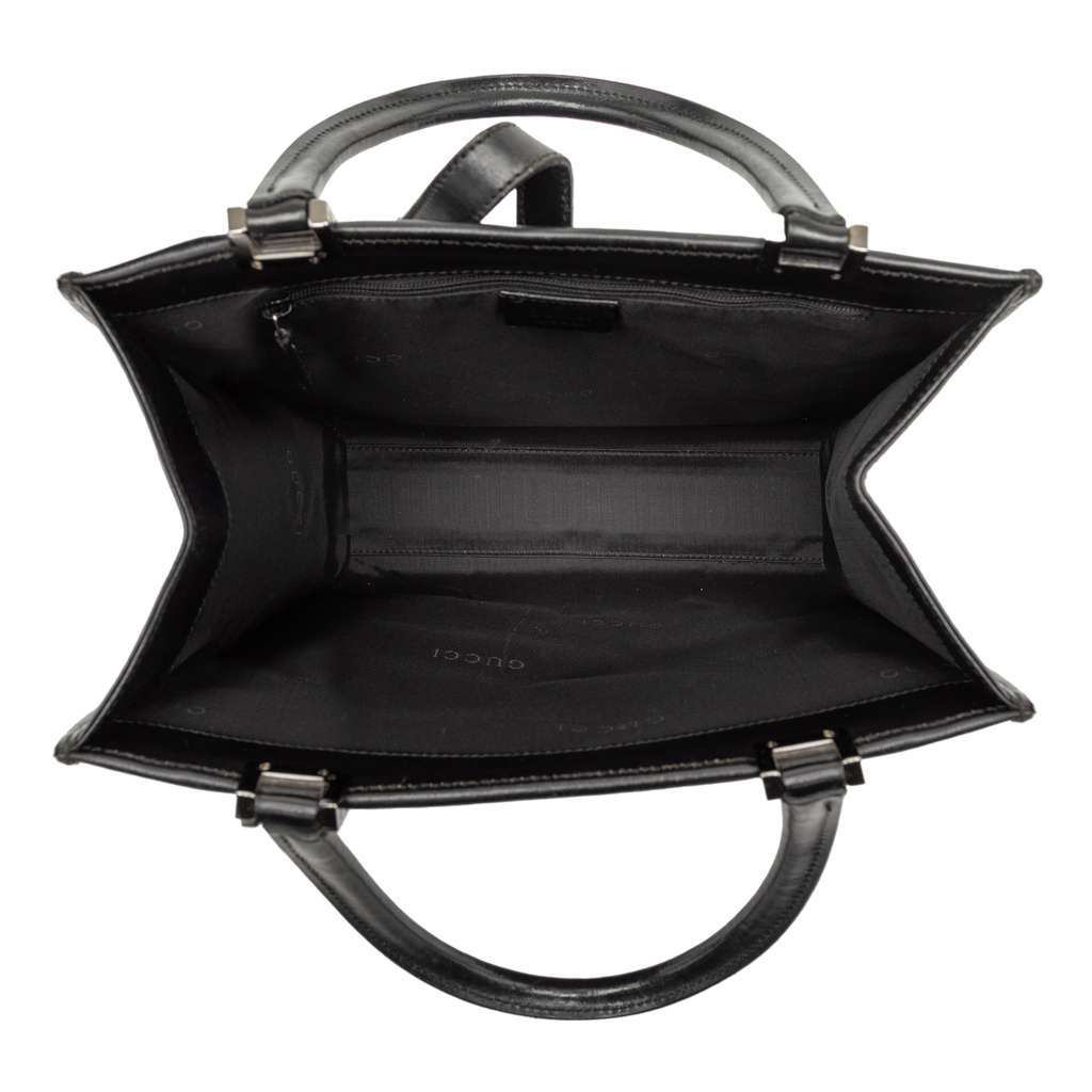 Gucci Calfskin Jackie Handbag Black Leather Very good - Model View