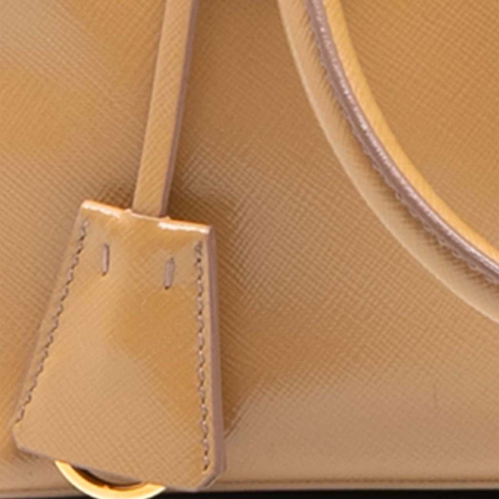 Prada Small Saffiano Vernice Galleria Double Zip Satchel Brown Leather Very good condition - Model View