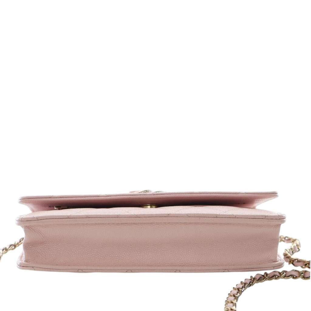 Chanel Quilted Caviar Crystal Enamel CC Wallet On Chain Pink Leather Very good condition - Inside View
