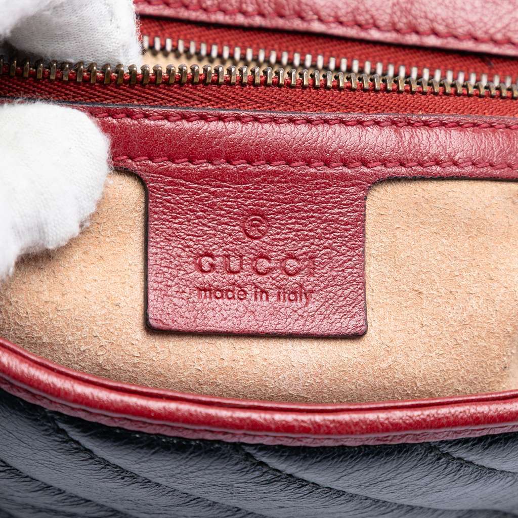 Gucci Medium GG Marmont Matelasse Diagonal Leather Torchon Shoulder Bag Black Leather Very good condition - Box View