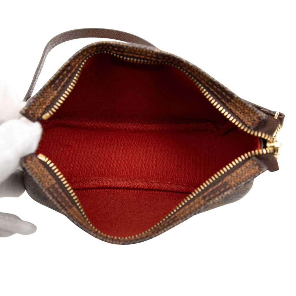 Louis Vuitton Damier Ebene Trousse Pochette Brown Very good - Model View