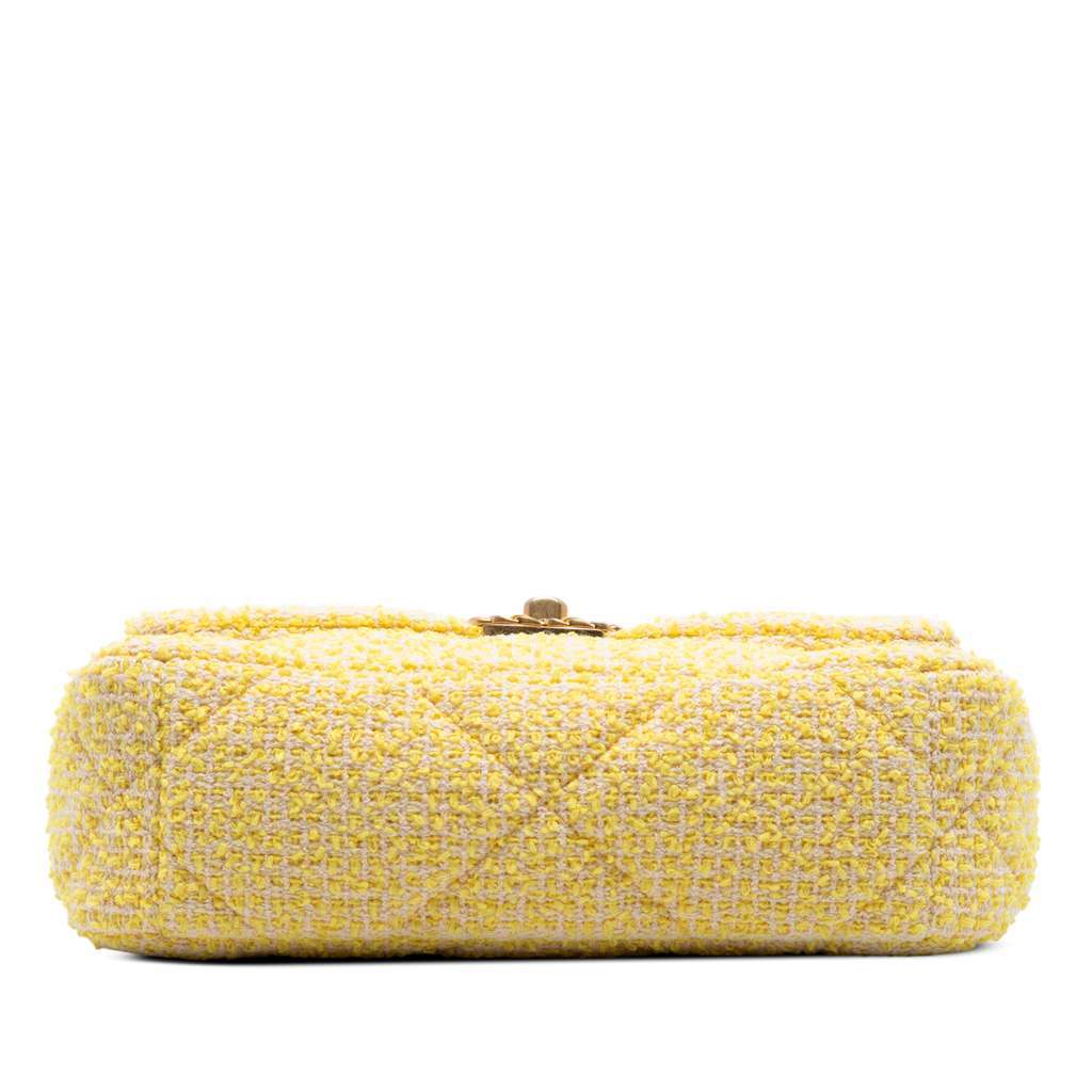Chanel Medium Tweed 19 Flap Yellow Tweed Good condition - Inside View