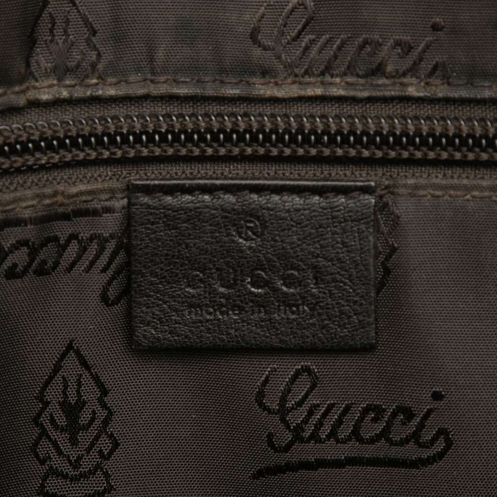 Gucci Guccissima Crossbody Black Leather Very good condition - Box View