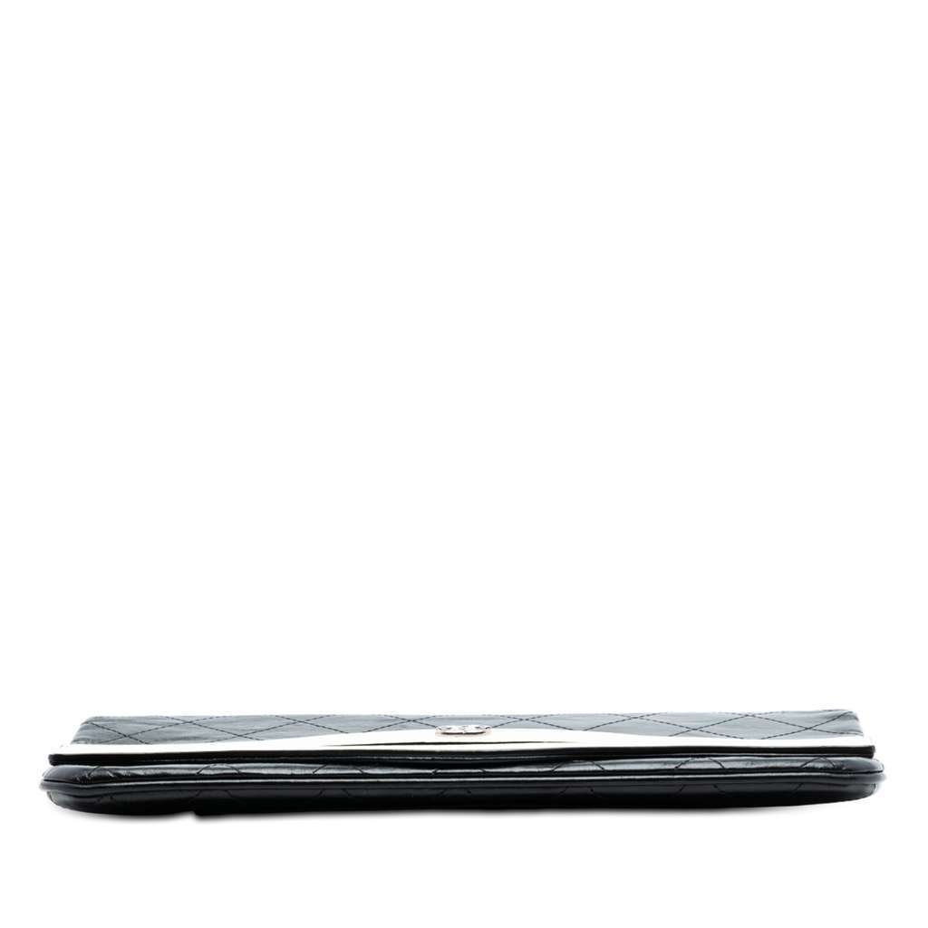 Chanel Small Bicolor Aged Calfskin 31 Clutch Black Leather Very good condition - Inside View