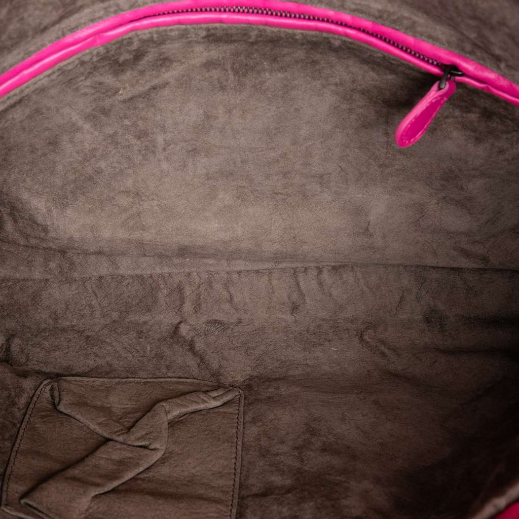 Bottega Veneta Nappa Intrecciato Fold Over Tote Pink Leather Very good - Model View