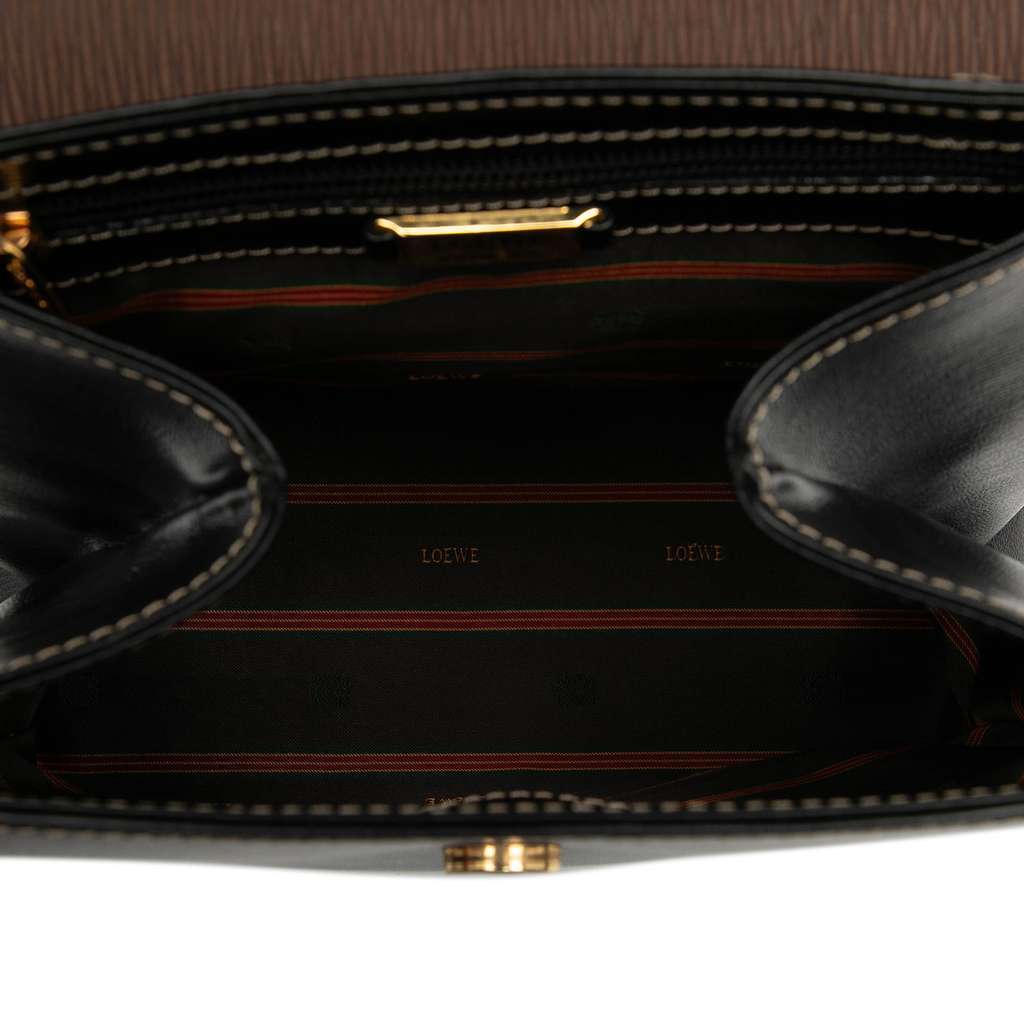 Loewe Leather Velazquez Twist Satchel Black Leather Very good condition - Model View