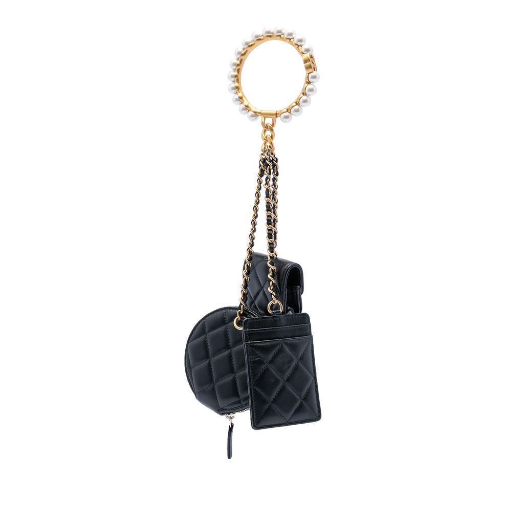 Chanel Quilted Lambskin Pearl Crown CC Wristlet Multi Pouches Black Leather Very good condition - Back View