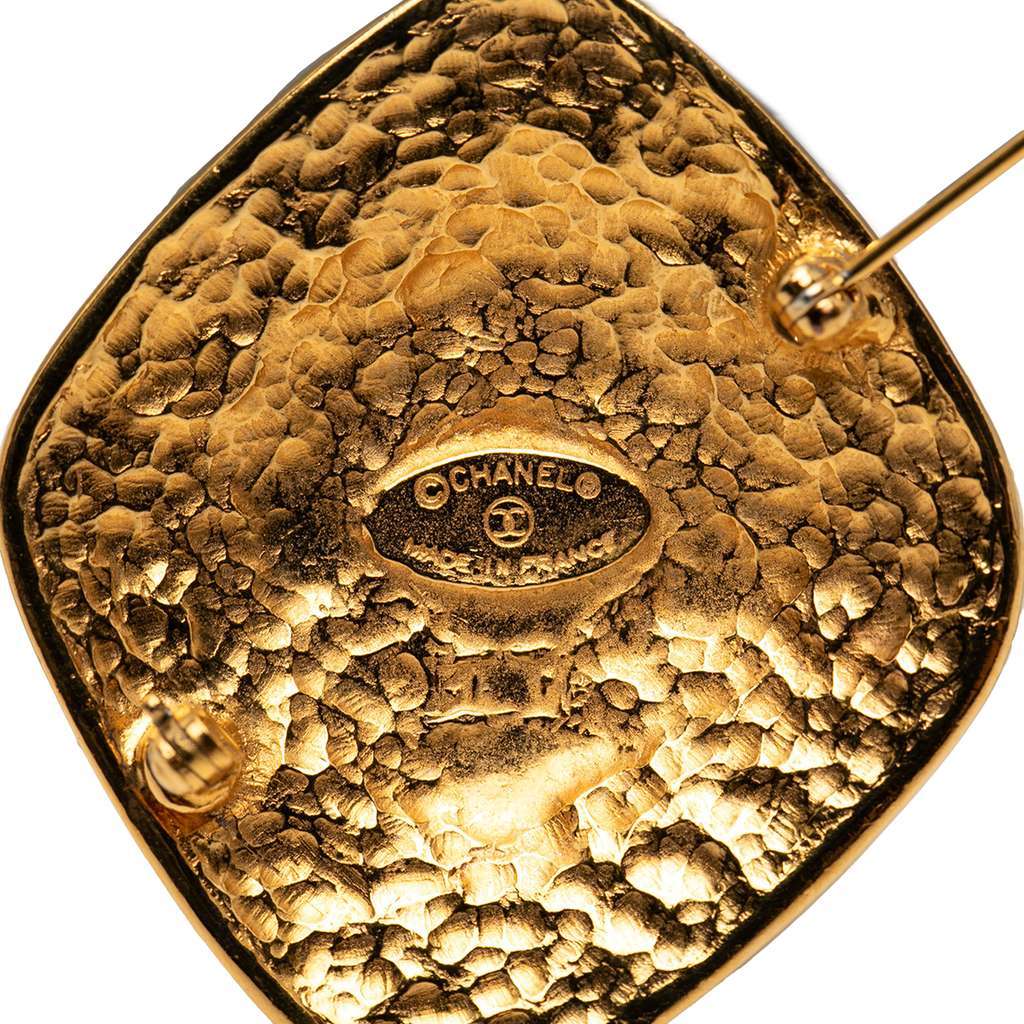 Chanel CC Gold Plated Diamond Byzantine Brooch Gold Metal Very good - Inside View