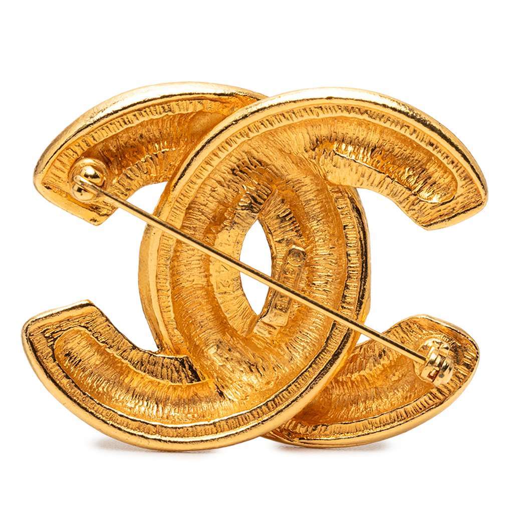 Chanel Gold Plated Quilted CC Brooch Gold Metal Very good - Back View