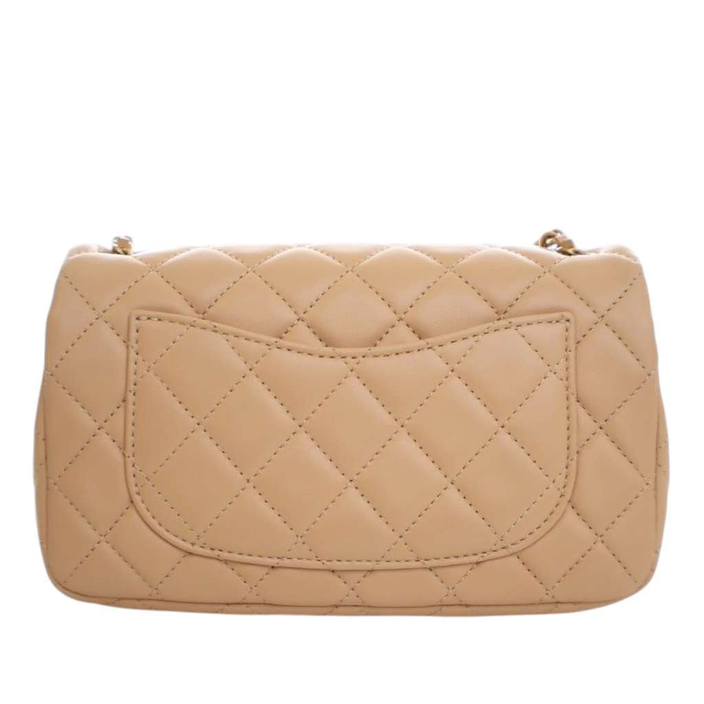 Chanel Mini Rectangular Classic Lambskin Pearl Crush Single Flap Brown Leather Very good condition - Model View