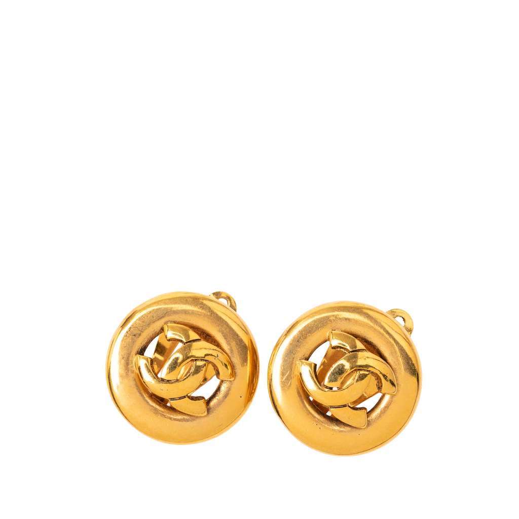 Chanel CC Gold Plated Round Clip On Earrings Gold Metal Very good - Front View