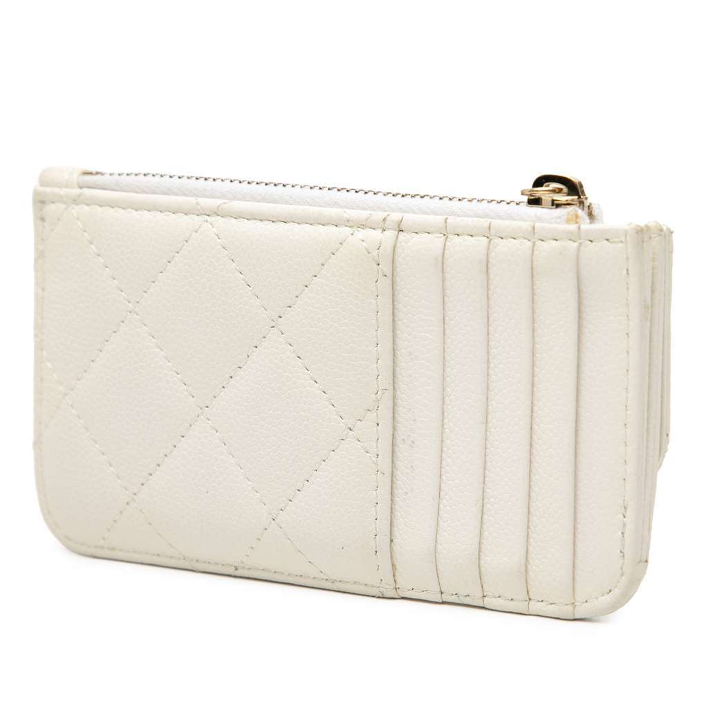 Chanel CC Quilted Caviar Flap Zip Card Holder White Leather Very good condition - Back View